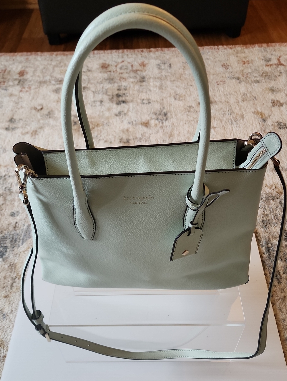 Kate Spade New York EVA Mint Green Leather Top Zip Satchel with Shoulder Strap.